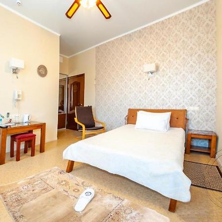 Antwo-Hotel Harkov Kültér fotó