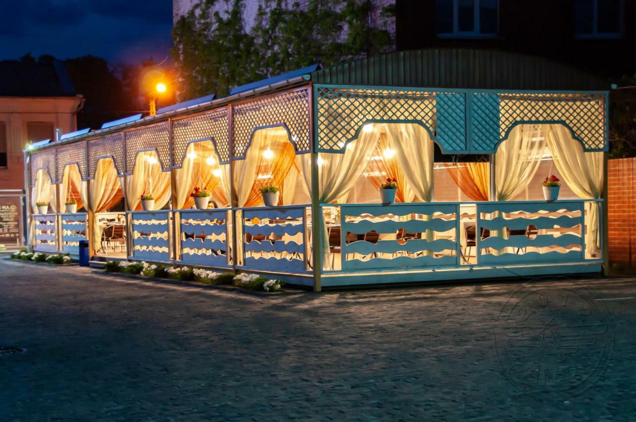 Antwo-Hotel Harkov Kültér fotó